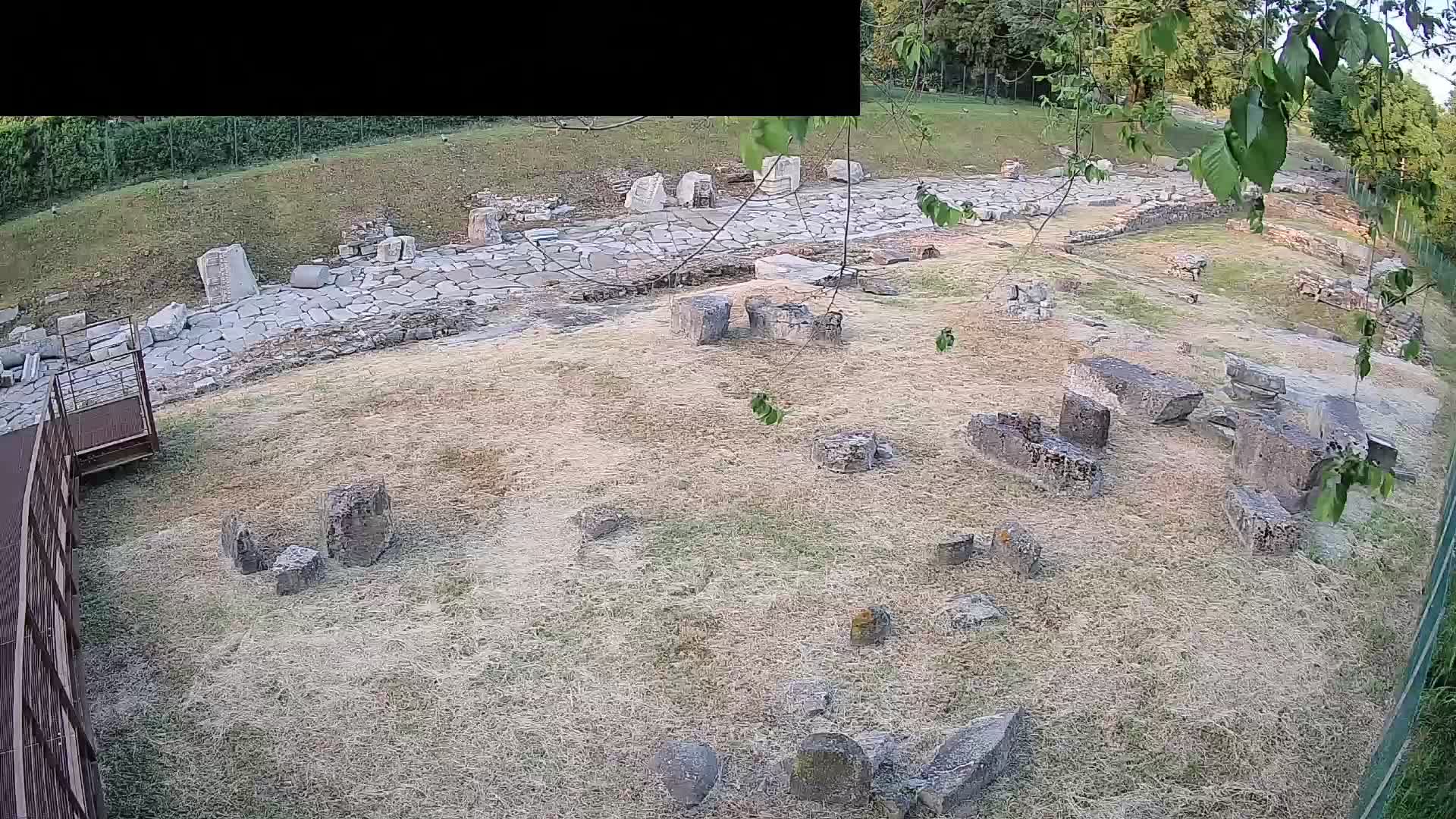 Akvileja – Decumano di Aratria Galla