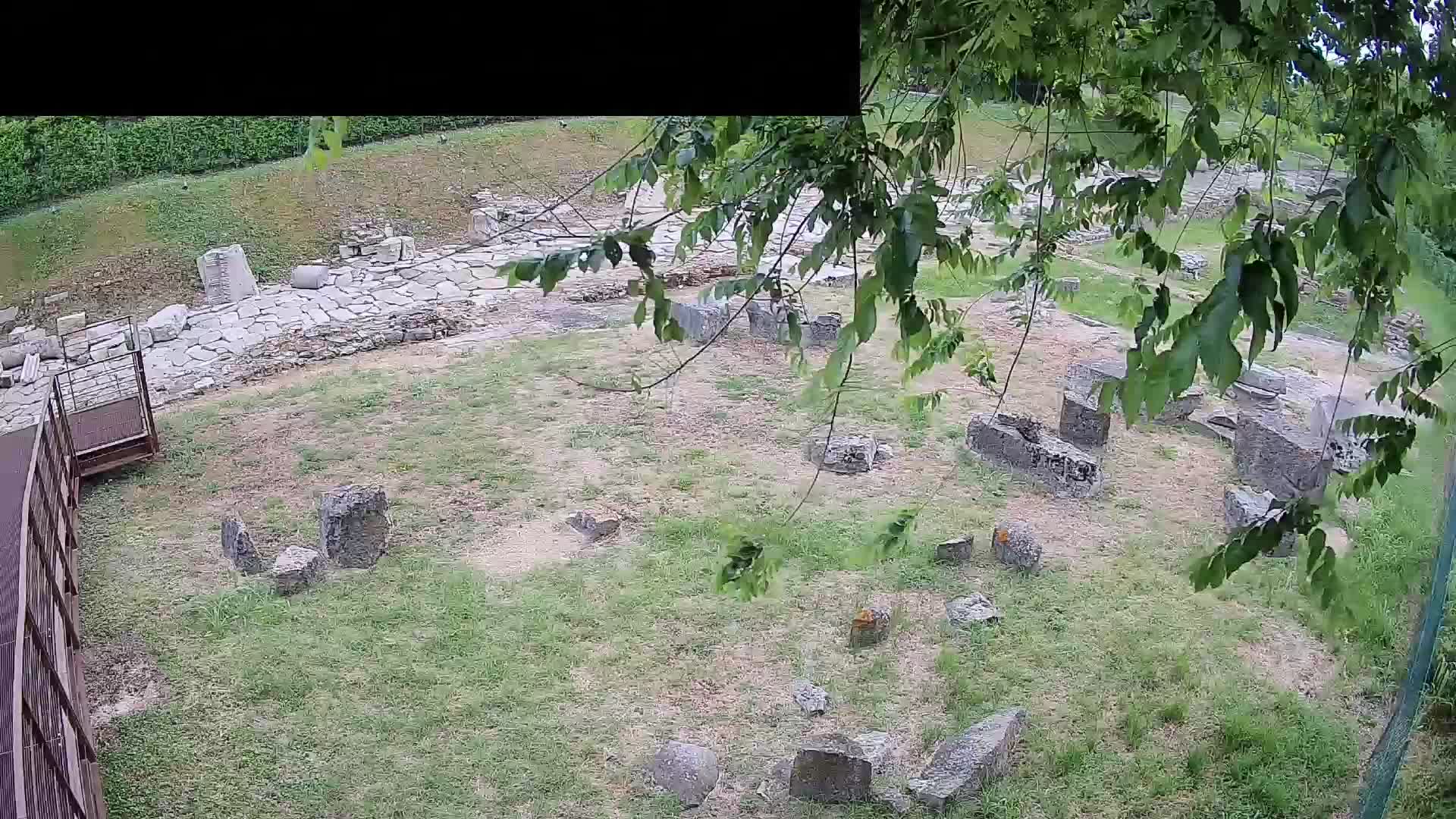 Akvileja – Decumano di Aratria Galla