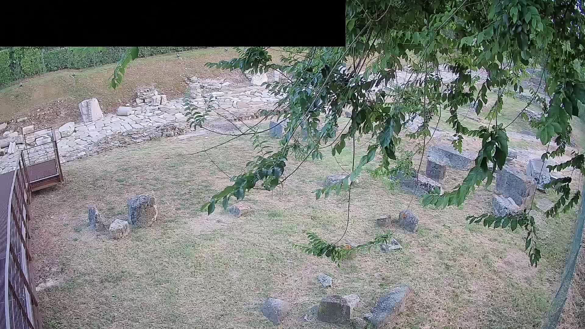 Akvileja – Decumano di Aratria Galla