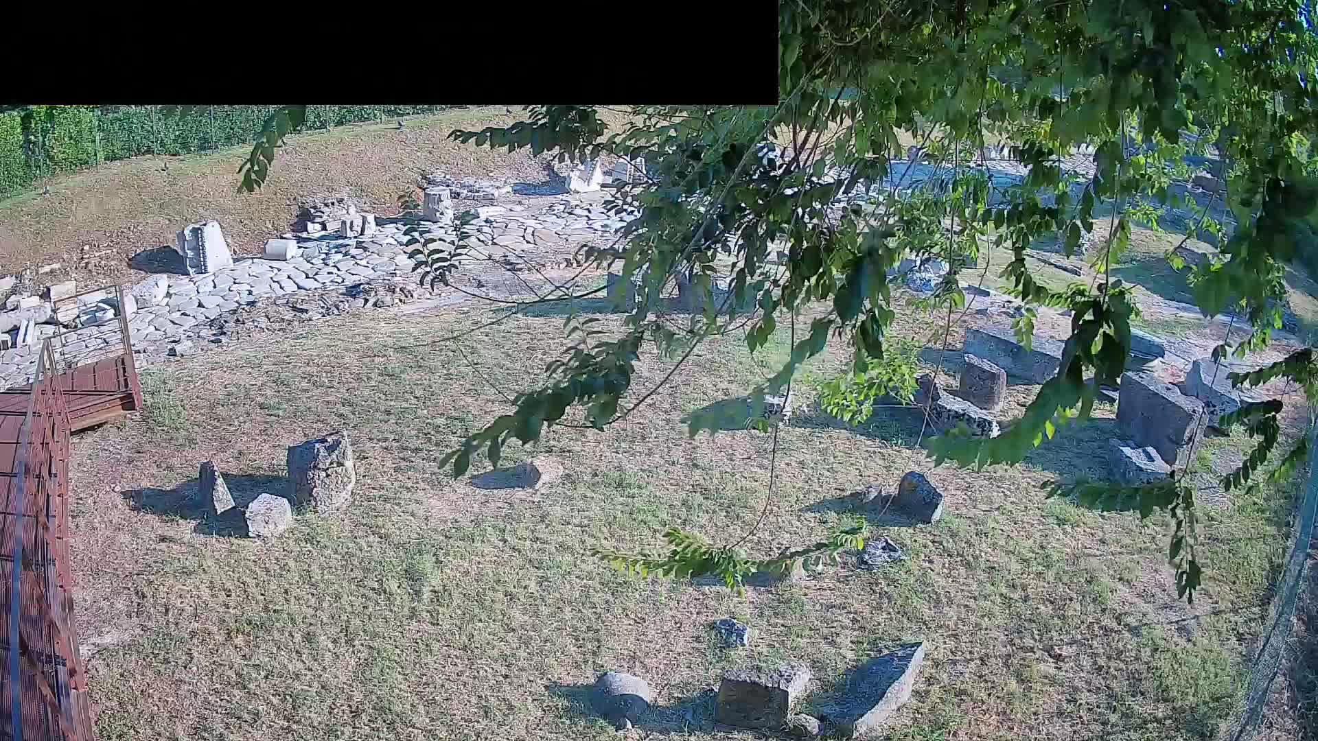 Akvileja – Decumano di Aratria Galla