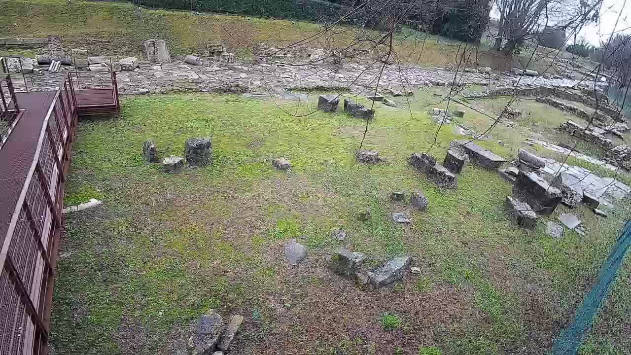 Akvileja – Decumano di Aratria Galla