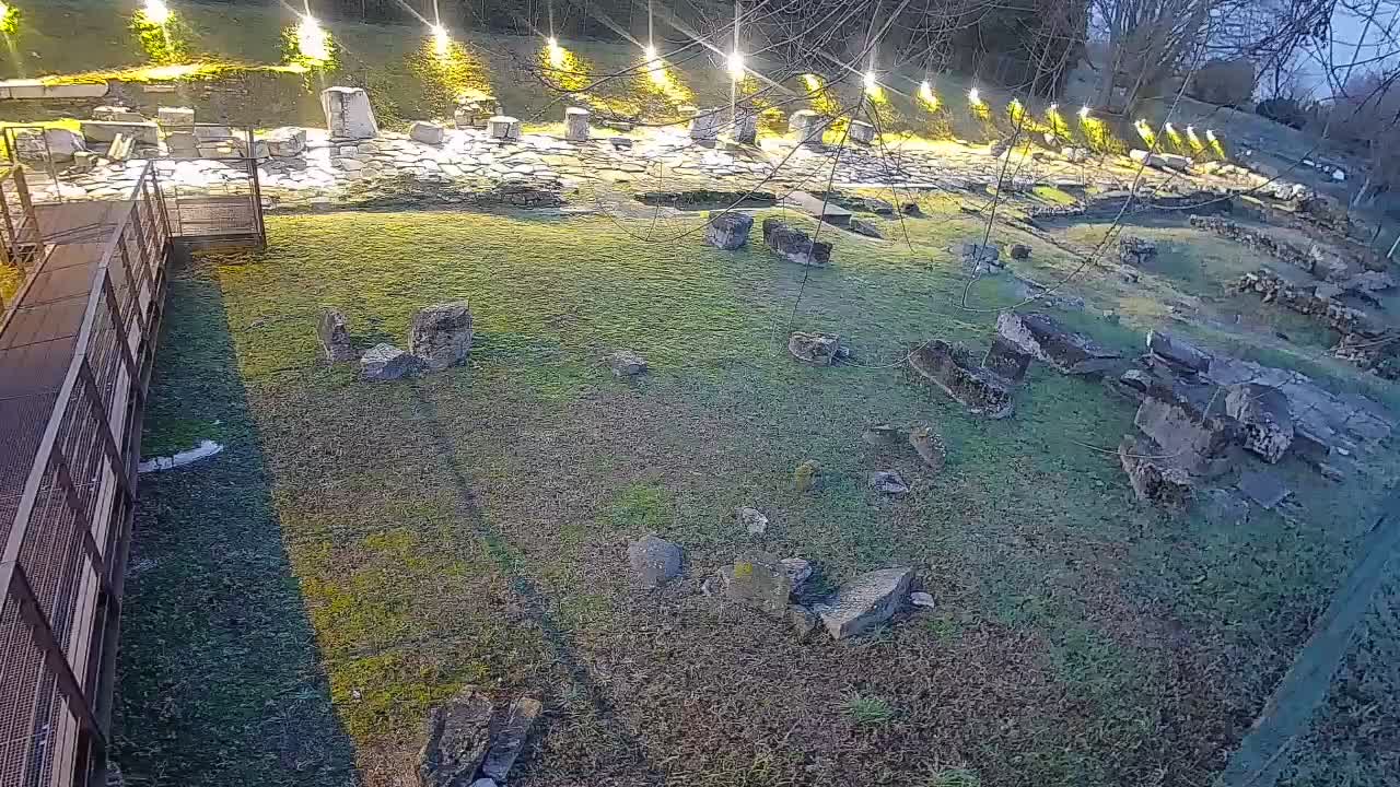 Akvileja – Decumano di Aratria Galla