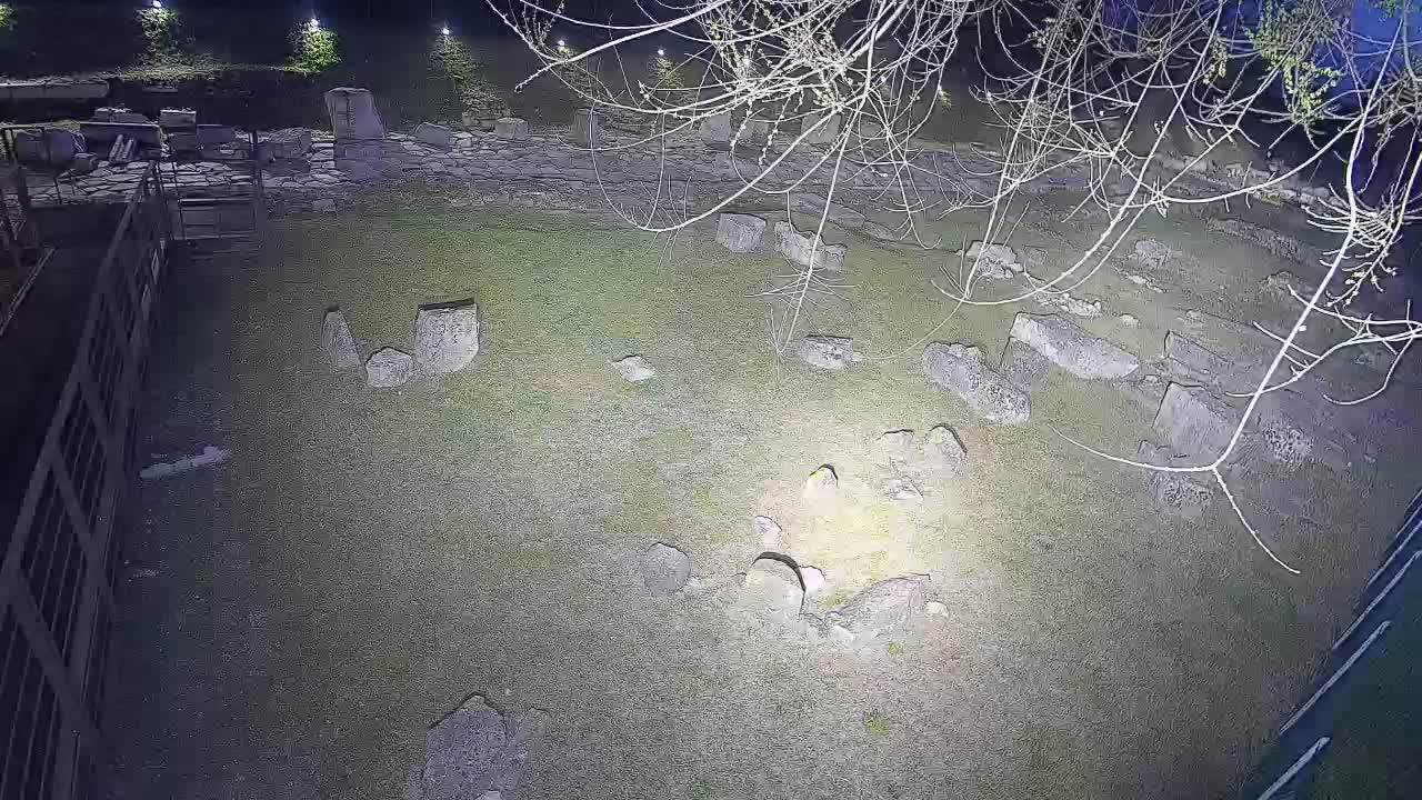 Akvileja – Decumano di Aratria Galla