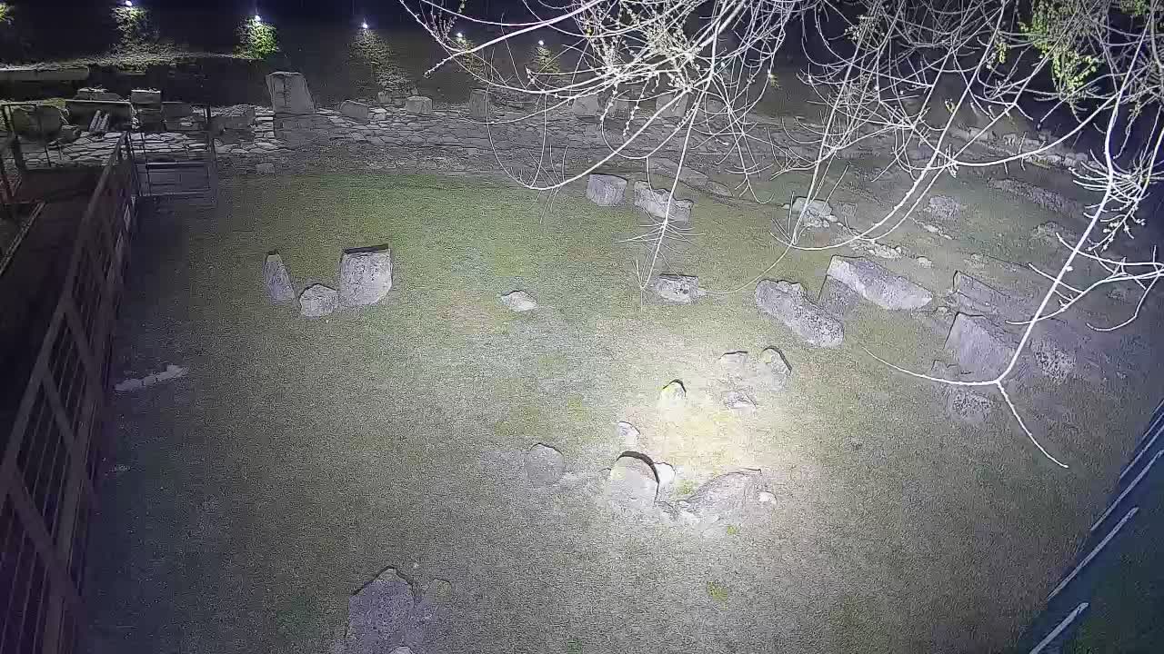 Akvileja – Decumano di Aratria Galla