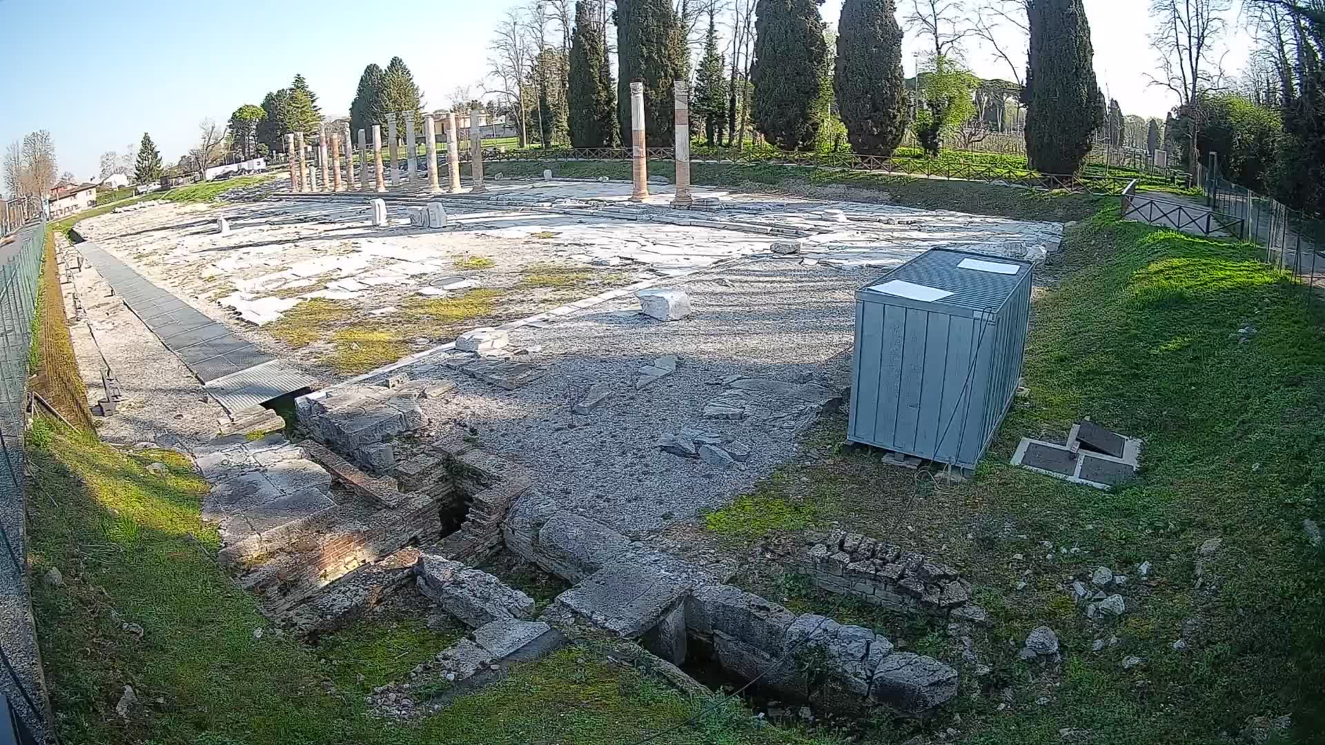 Web kamera Forum Akvileje – Pogled uživo na rimski forum