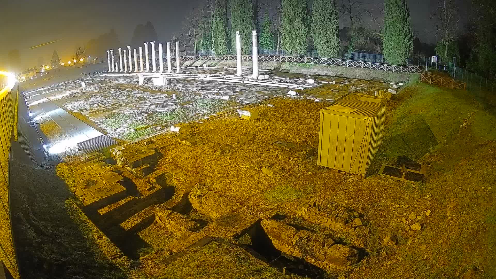 Spletna kamera Rimski forum Oglej – Pogled v živo na antično središče