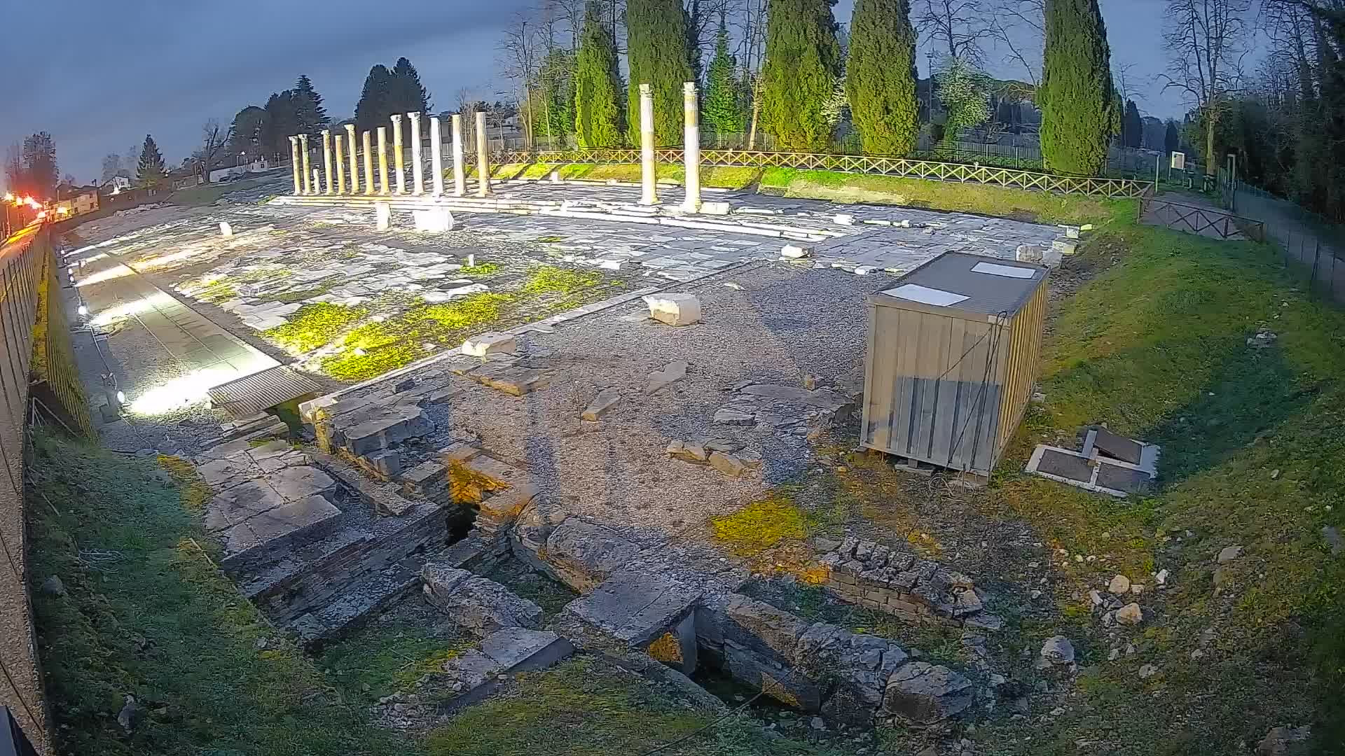 Spletna kamera Rimski forum Oglej – Pogled v živo na antično središče