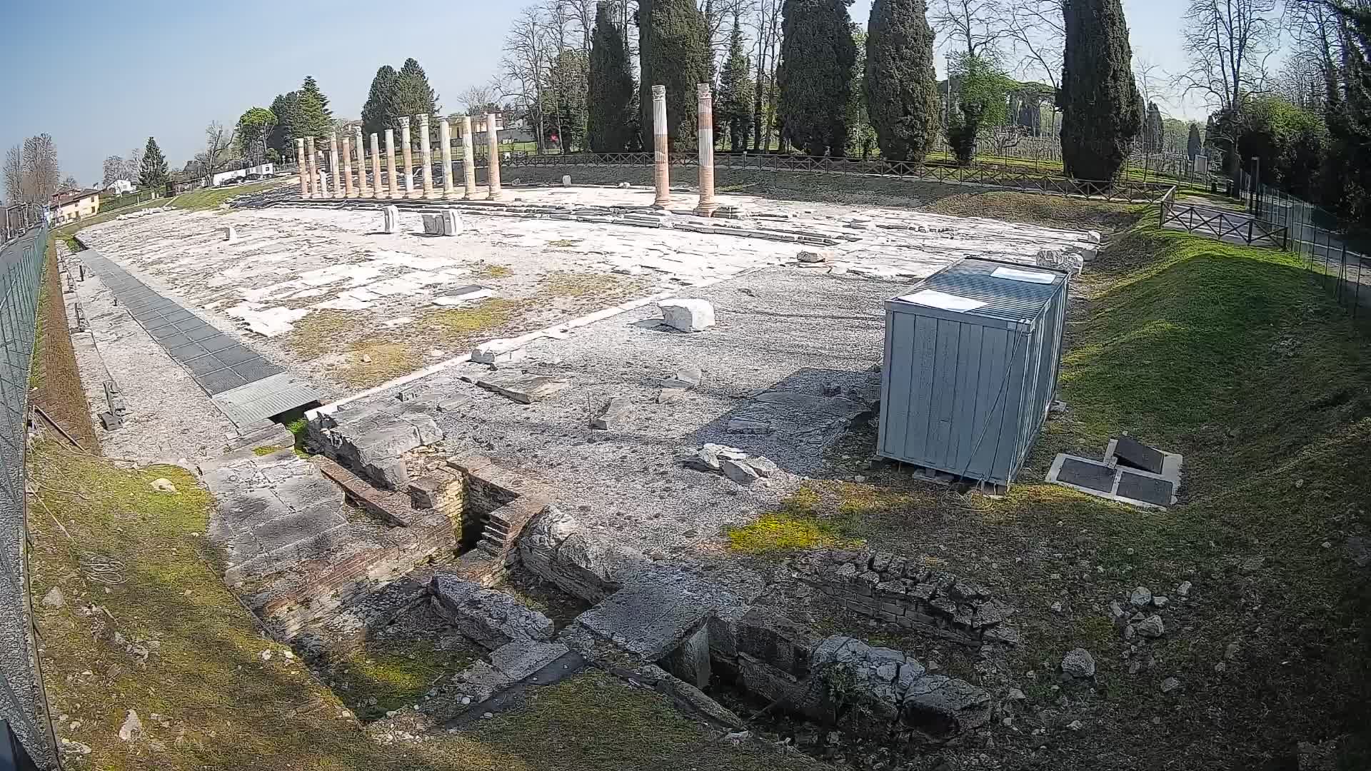 Web kamera Forum Akvileje – Pogled uživo na rimski forum