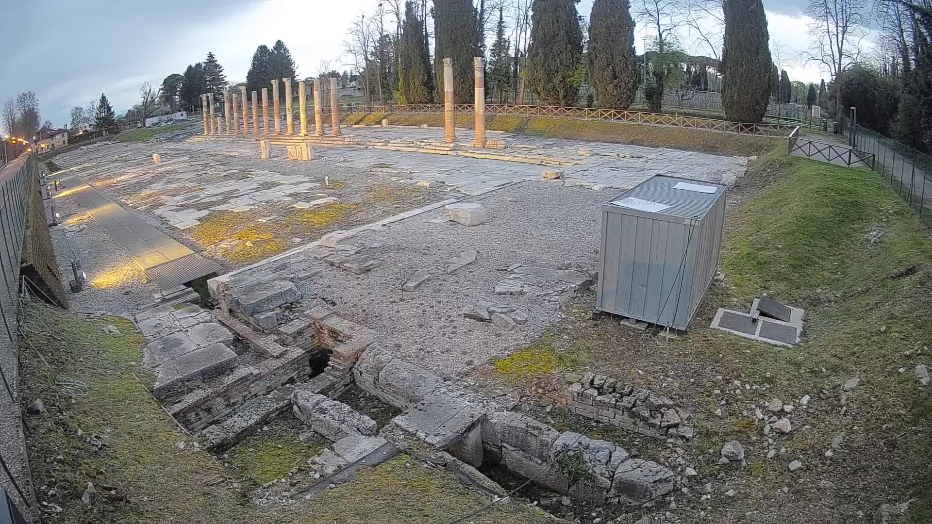 Web kamera Forum Akvileje – Pogled uživo na rimski forum