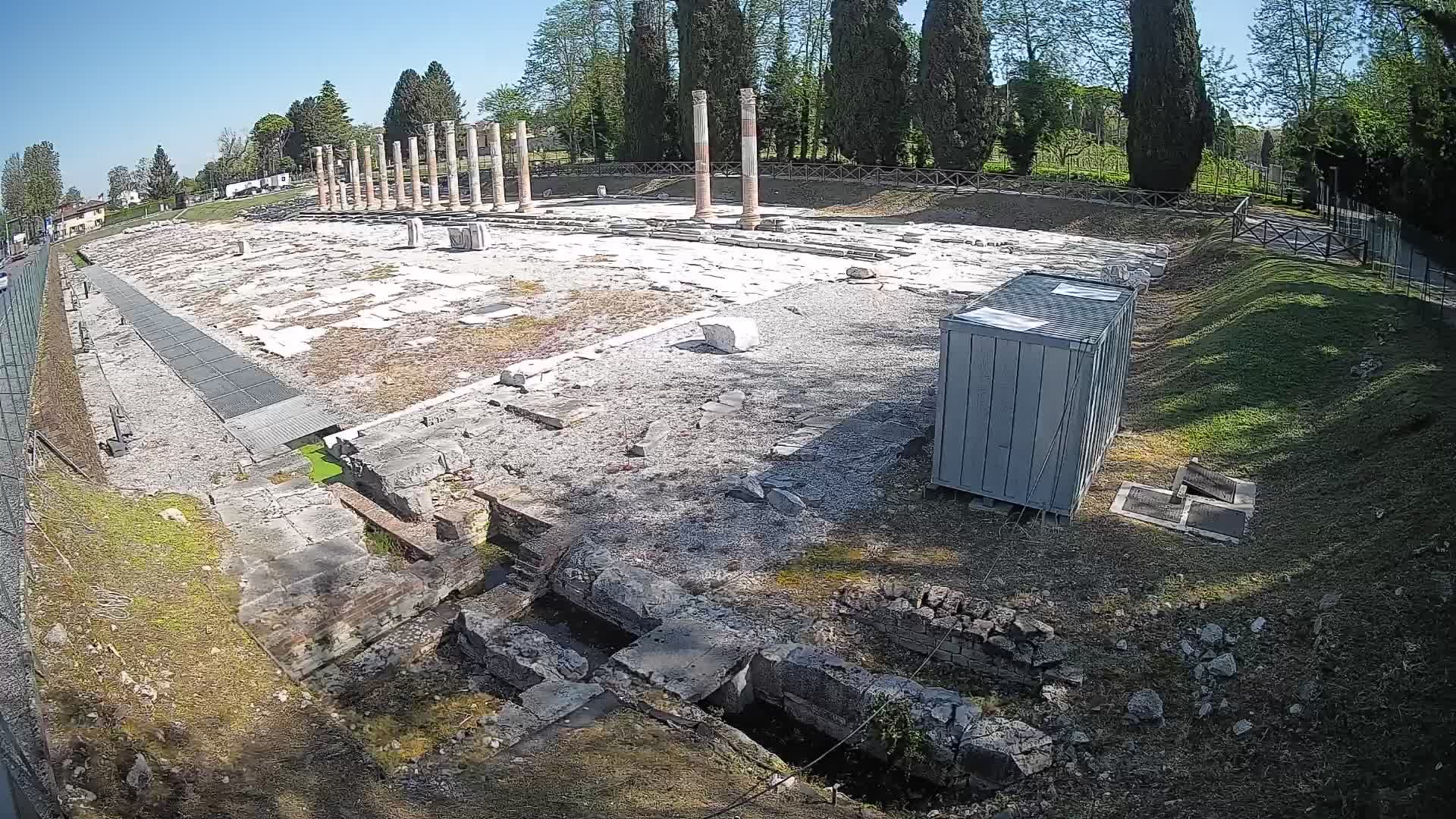 Web kamera Forum Akvileje – Pogled uživo na rimski forum