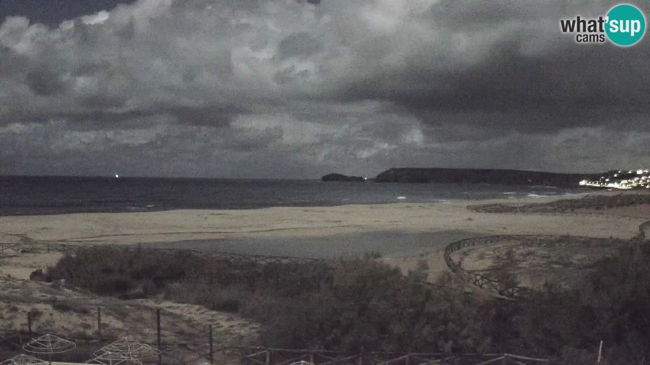 Web kamera Torre dei Corsari – Pogled uživo na plažu s Punta Usai