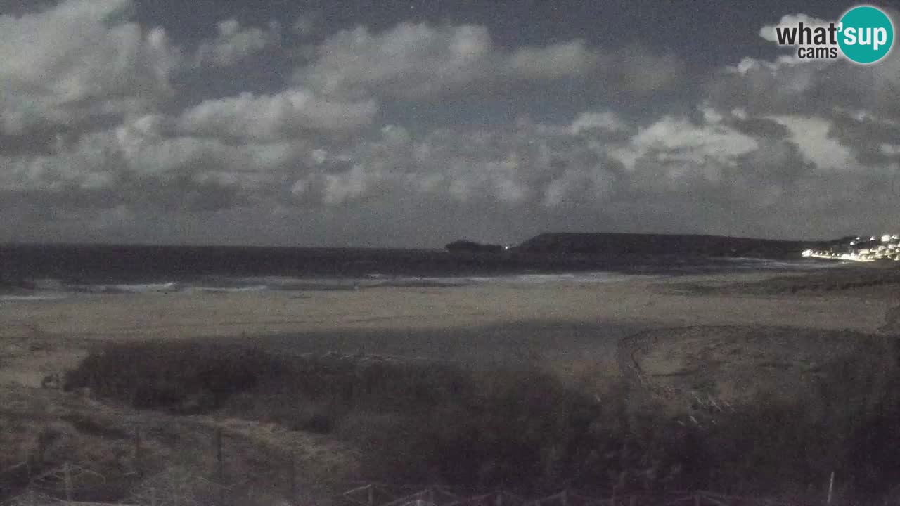 Webcam Torre dei Corsari – Vista live sulla spiaggia da Punta Usai