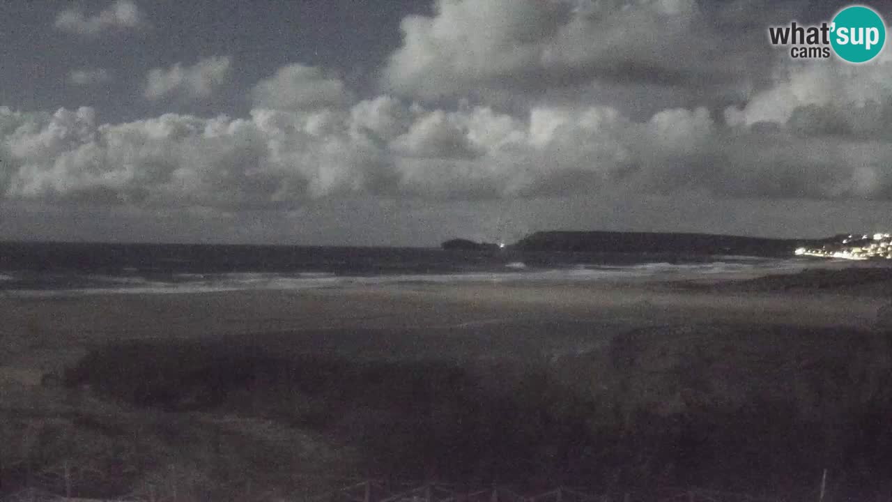 Web kamera Torre dei Corsari – Pogled uživo na plažu s Punta Usai