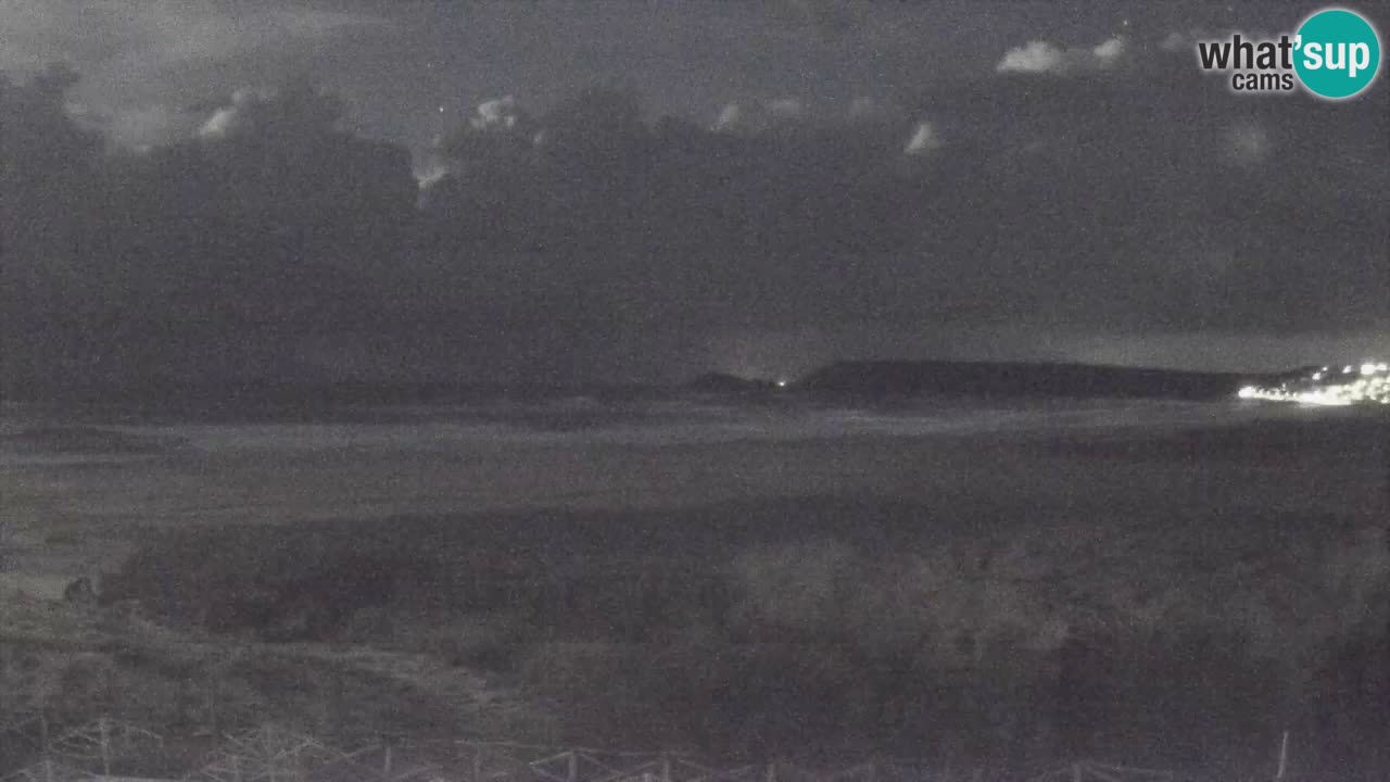 Webcam Torre dei Corsari – Vista live sulla spiaggia da Punta Usai