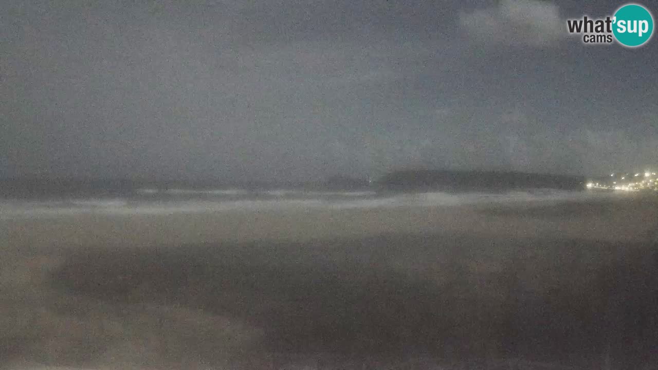 Spletna kamera Torre dei Corsari – Pogled v živo na plažo s Punta Usai