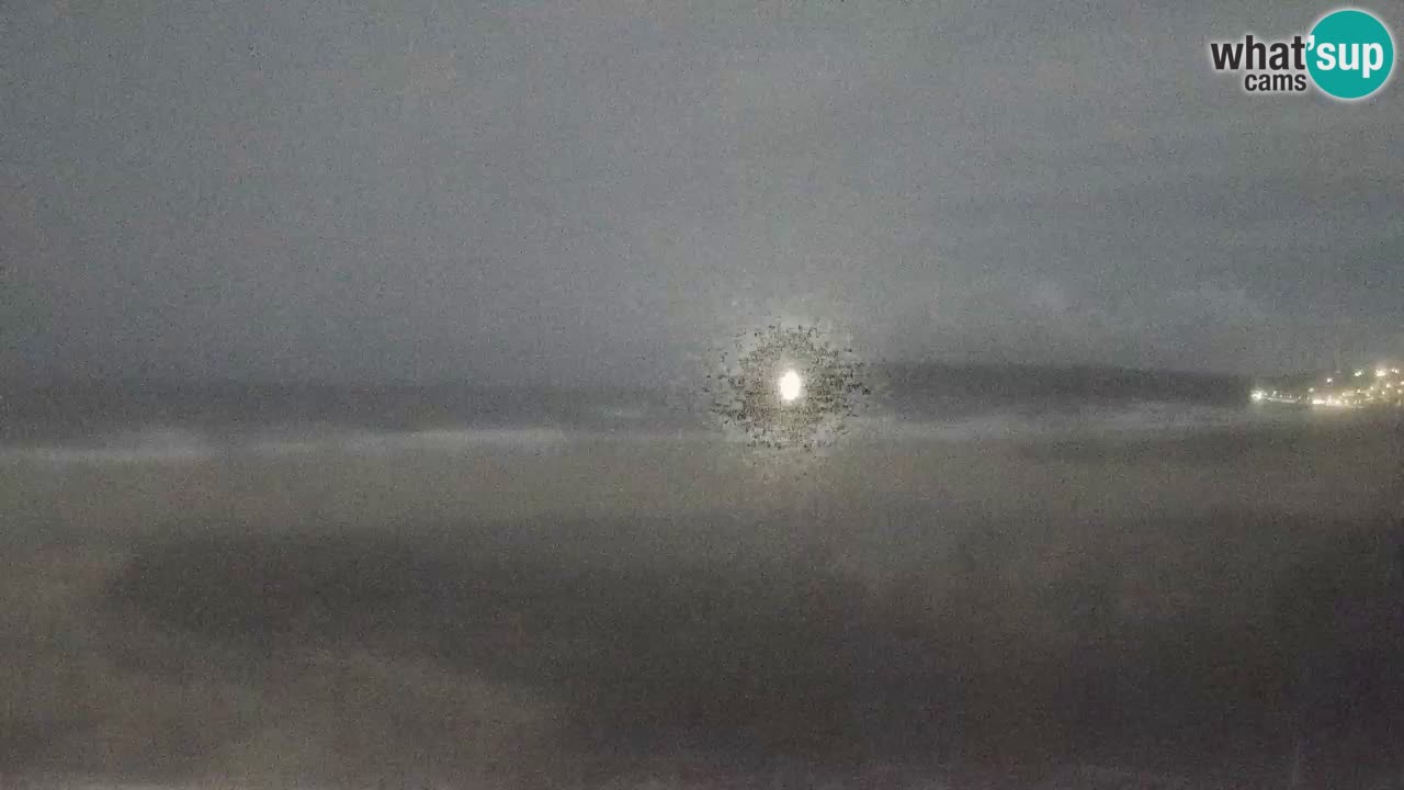 Spletna kamera Torre dei Corsari – Pogled v živo na plažo s Punta Usai