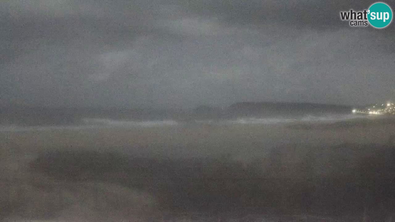 Spletna kamera Torre dei Corsari – Pogled v živo na plažo s Punta Usai