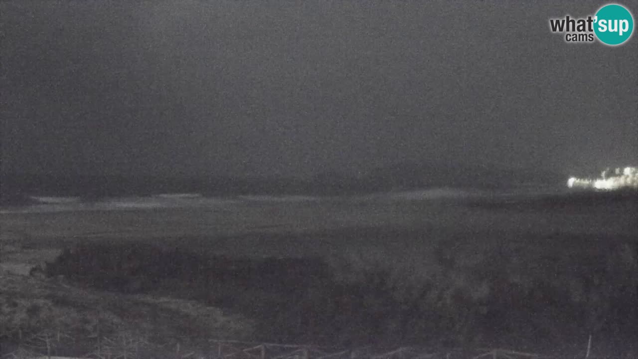 Spletna kamera Torre dei Corsari – Pogled v živo na plažo s Punta Usai