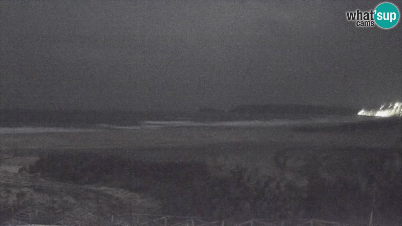 Web kamera Torre dei Corsari – Pogled uživo na plažu s Punta Usai