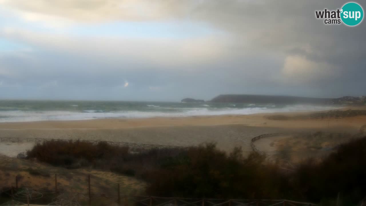Webcam Torre dei Corsari – Vista live sulla spiaggia da Punta Usai