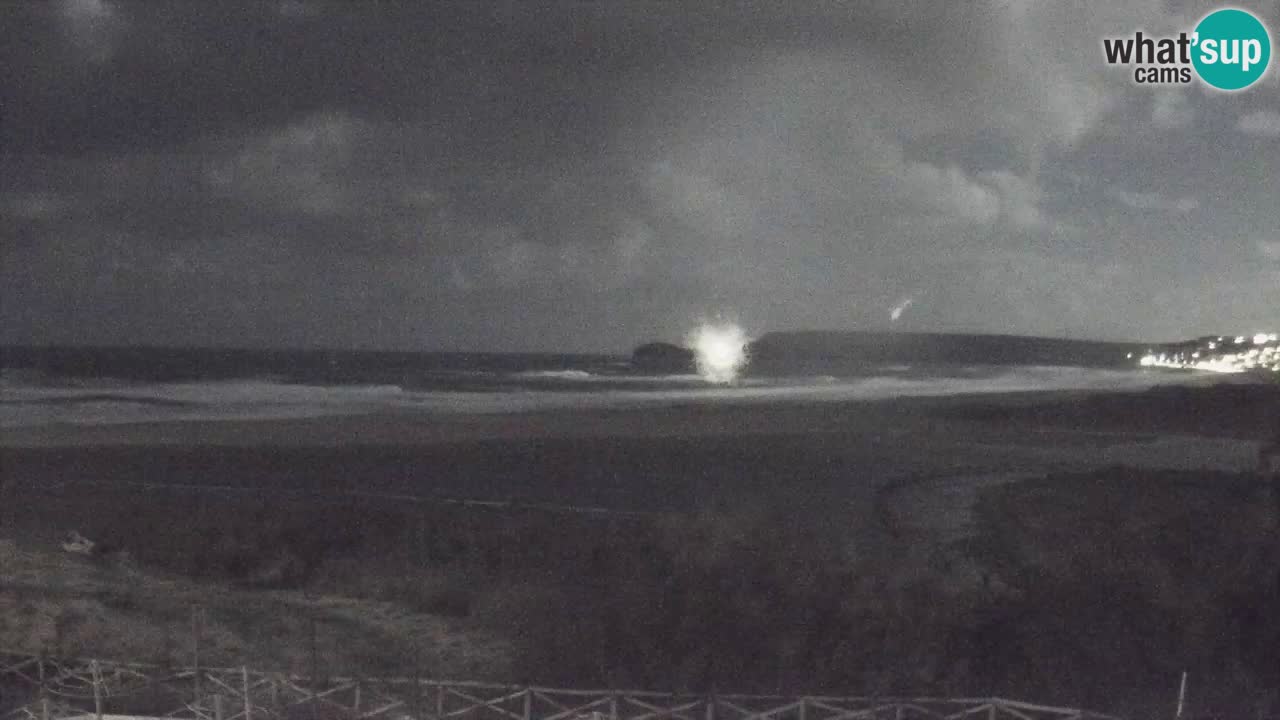 Webcam Torre dei Corsari – Live Beach View from Punta Usai