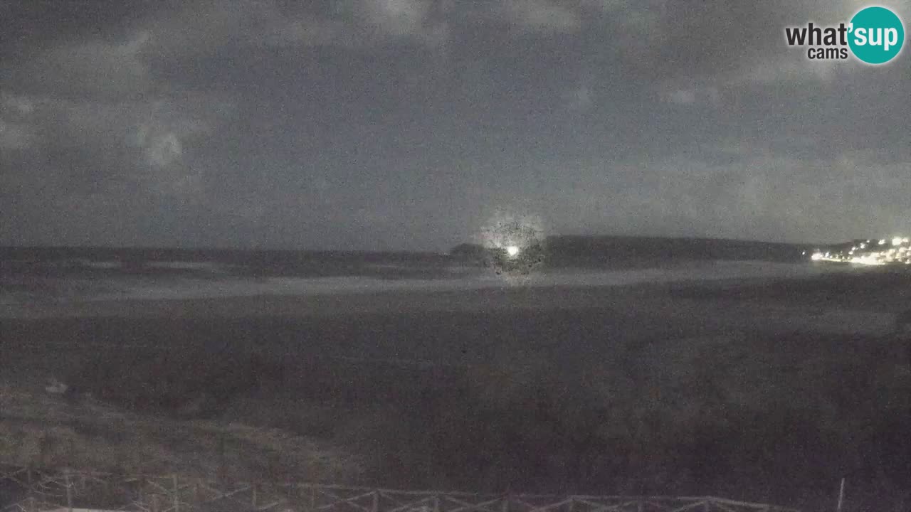 Webcam Torre dei Corsari – Vista live sulla spiaggia da Punta Usai