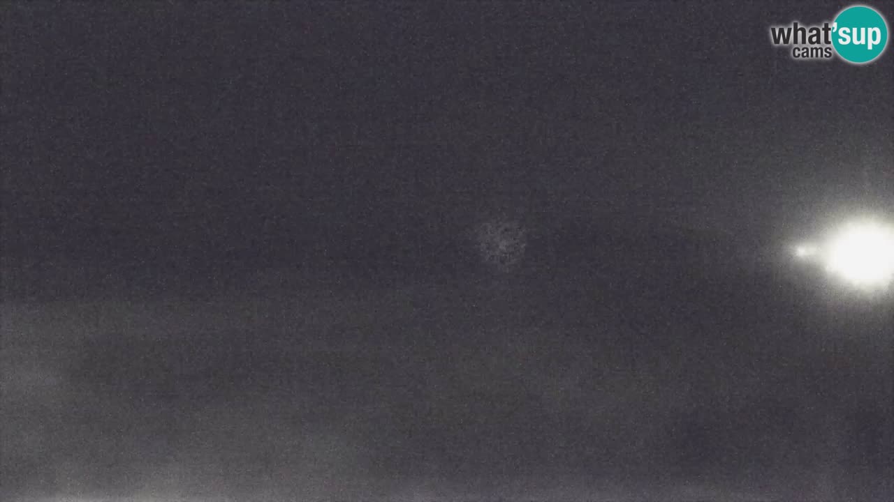 Web kamera Torre dei Corsari – Pogled uživo na plažu s Punta Usai