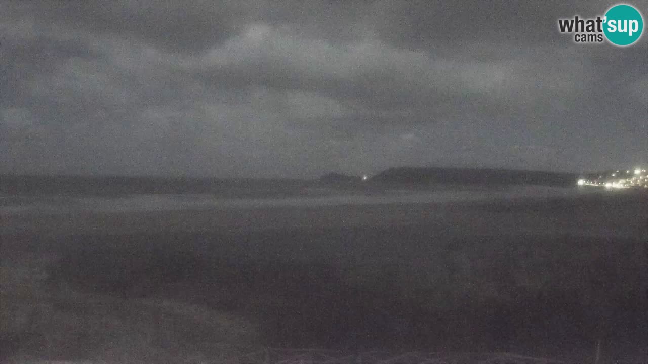 Webcam Torre dei Corsari – Vista live sulla spiaggia da Punta Usai