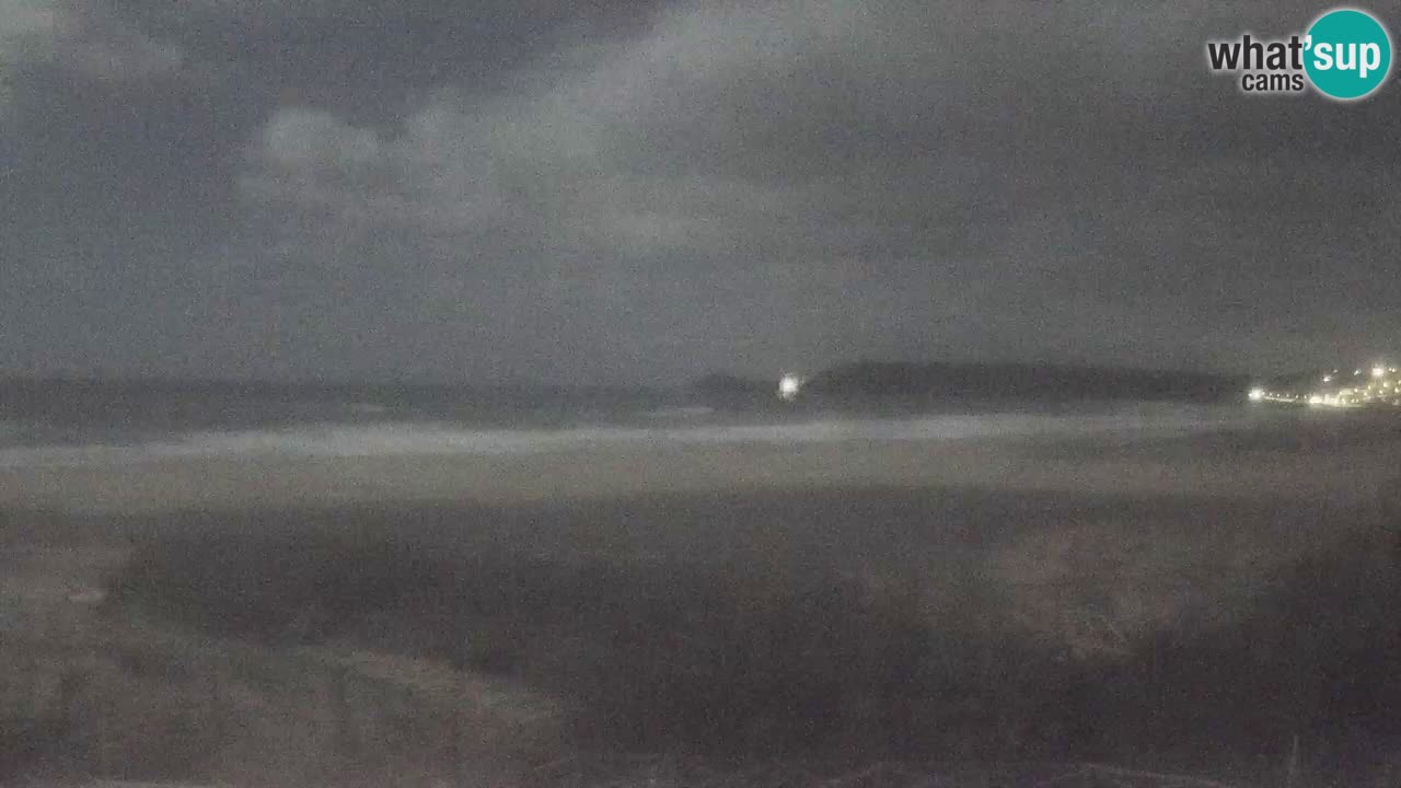 Webcam Torre dei Corsari – Vue en direct sur la plage depuis Punta Usai