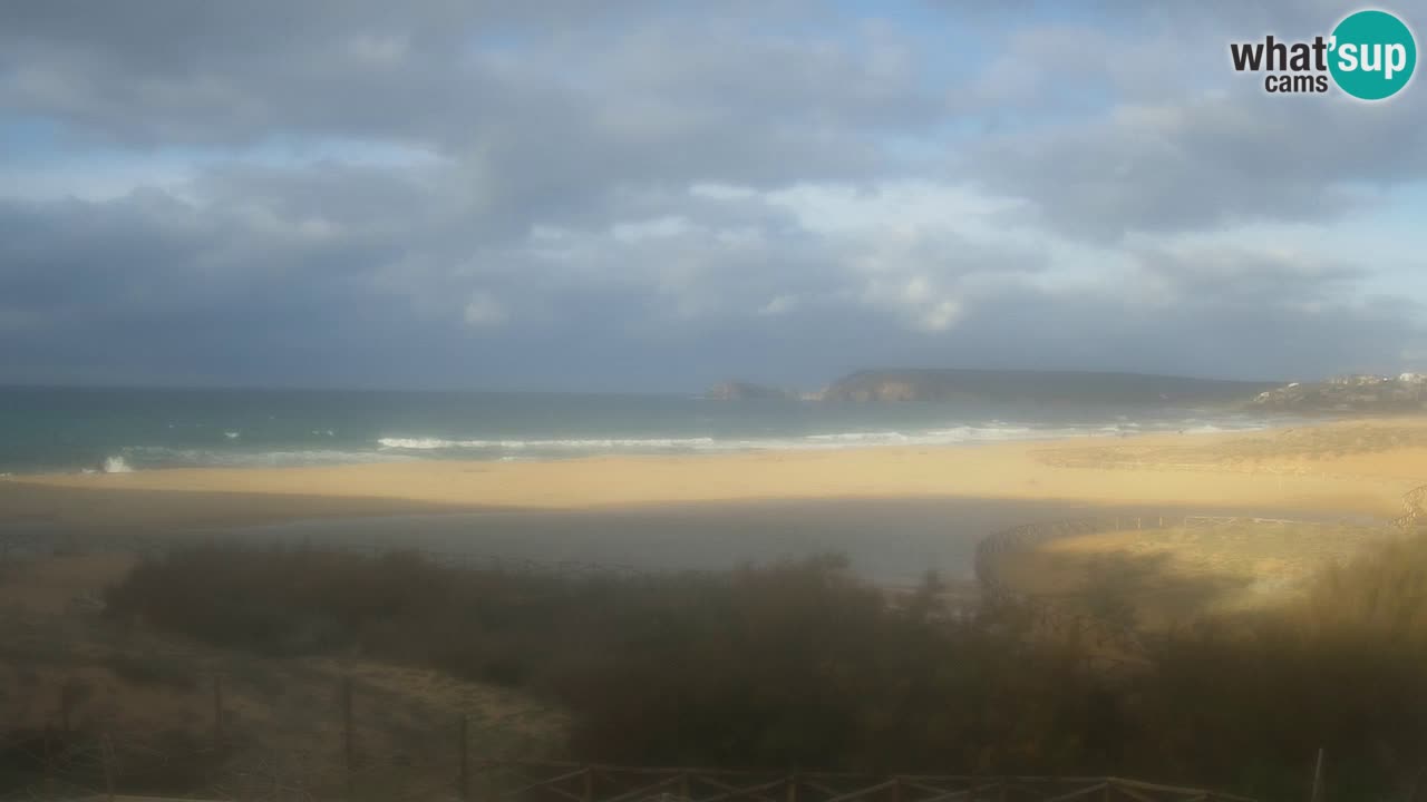 Webcam Torre dei Corsari – Vista live sulla spiaggia da Punta Usai
