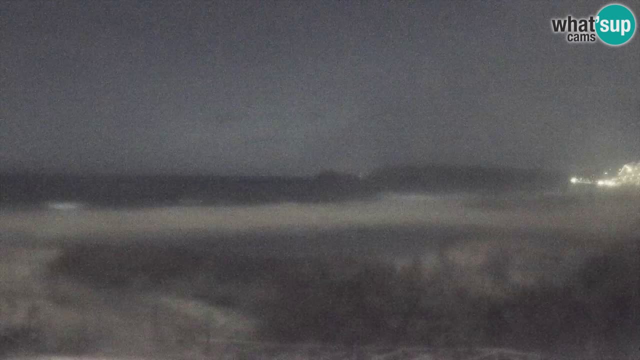 Spletna kamera Torre dei Corsari – Pogled v živo na plažo s Punta Usai