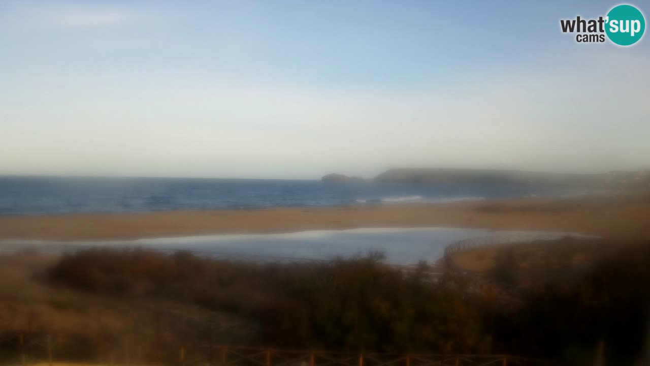 Webcam Torre dei Corsari – Vista live sulla spiaggia da Punta Usai