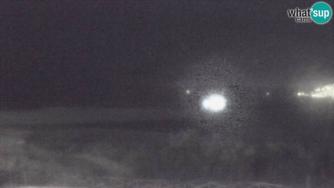 Web kamera Torre dei Corsari – Pogled uživo na plažu s Punta Usai