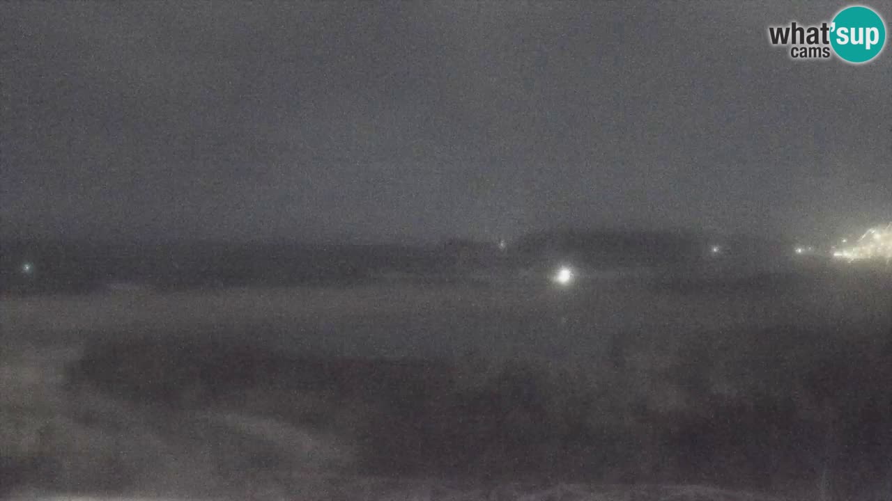 Spletna kamera Torre dei Corsari – Pogled v živo na plažo s Punta Usai