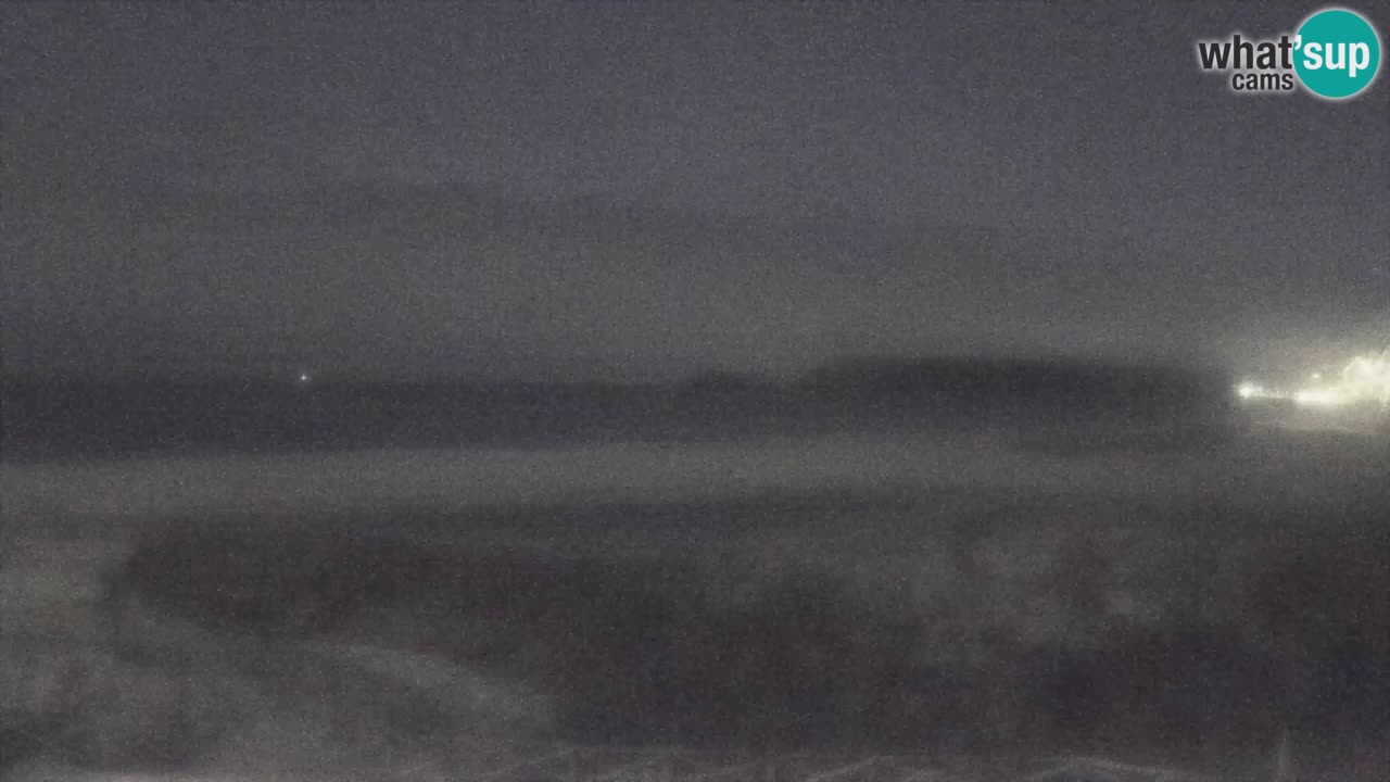 Web kamera Torre dei Corsari – Pogled uživo na plažu s Punta Usai