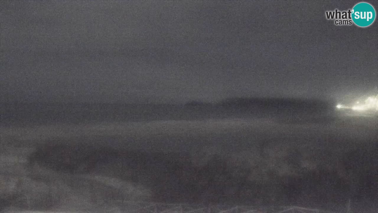 Spletna kamera Torre dei Corsari – Pogled v živo na plažo s Punta Usai