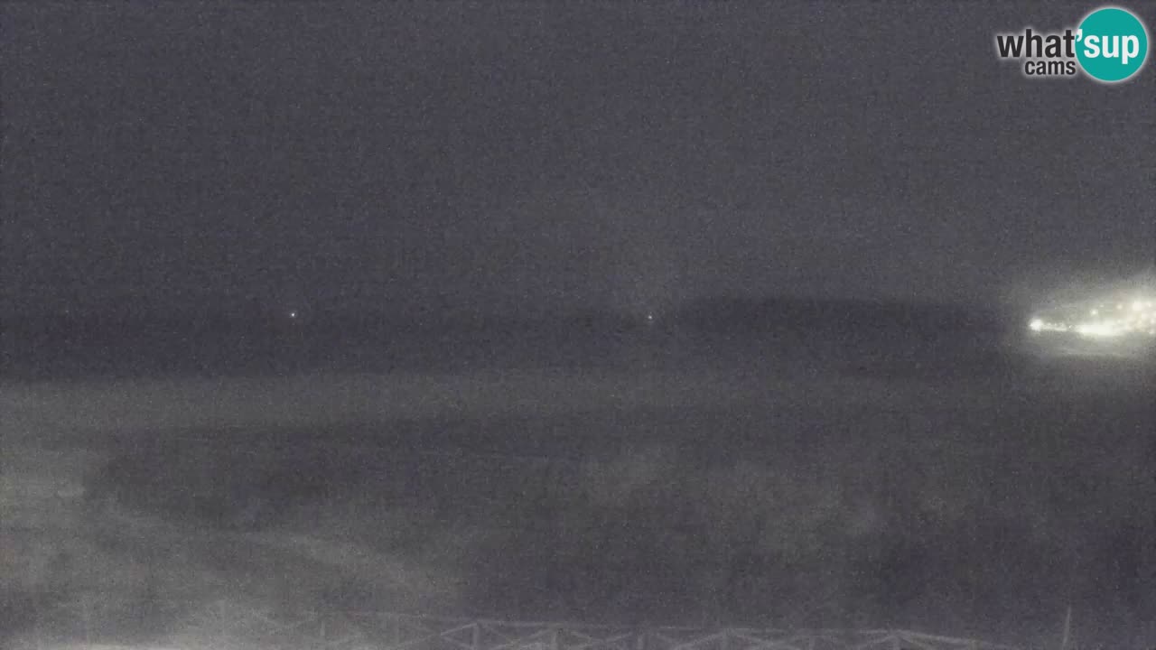 Webcam Torre dei Corsari – Live Beach View from Punta Usai