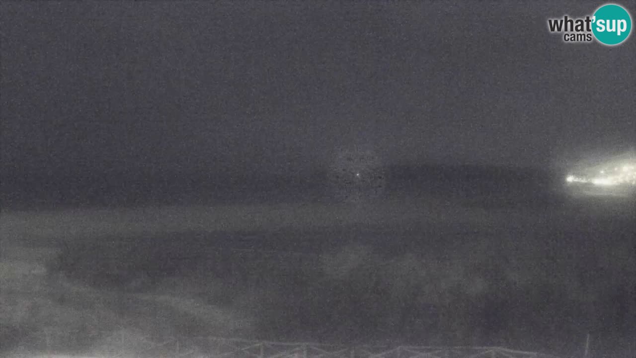 Webcam Torre dei Corsari – Vue en direct sur la plage depuis Punta Usai