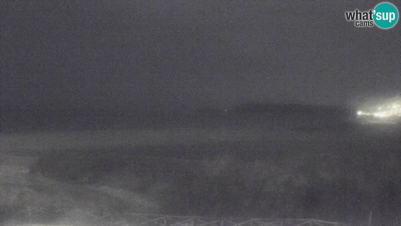 Webcam Torre dei Corsari – Vue en direct sur la plage depuis Punta Usai