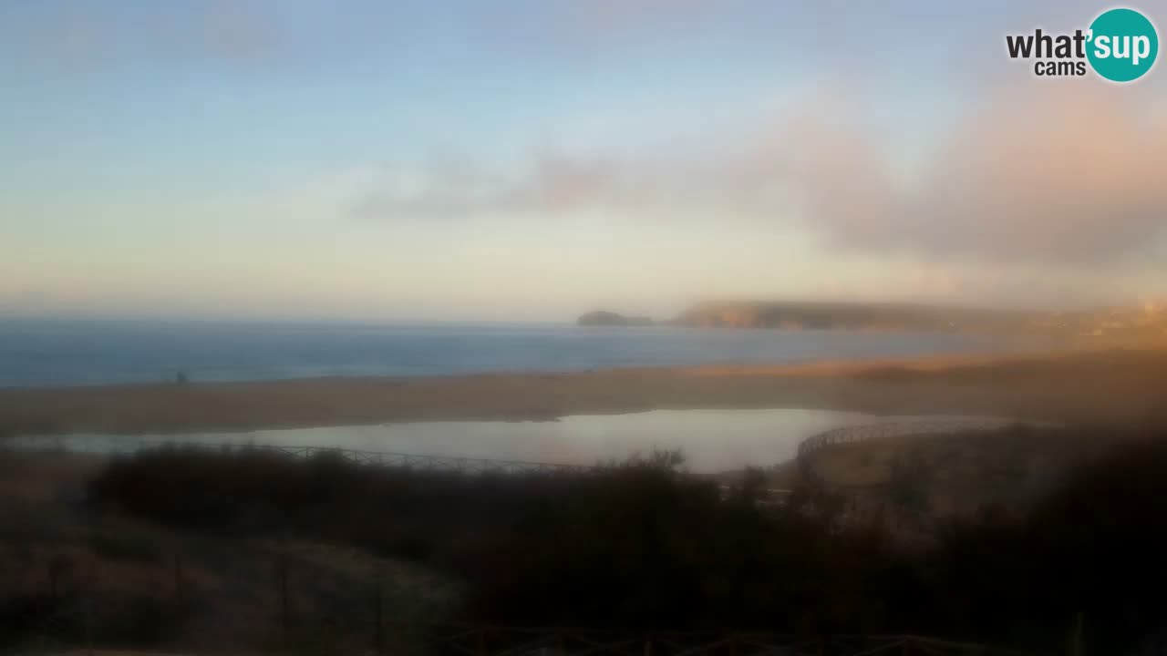 Spletna kamera Torre dei Corsari – Pogled v živo na plažo s Punta Usai