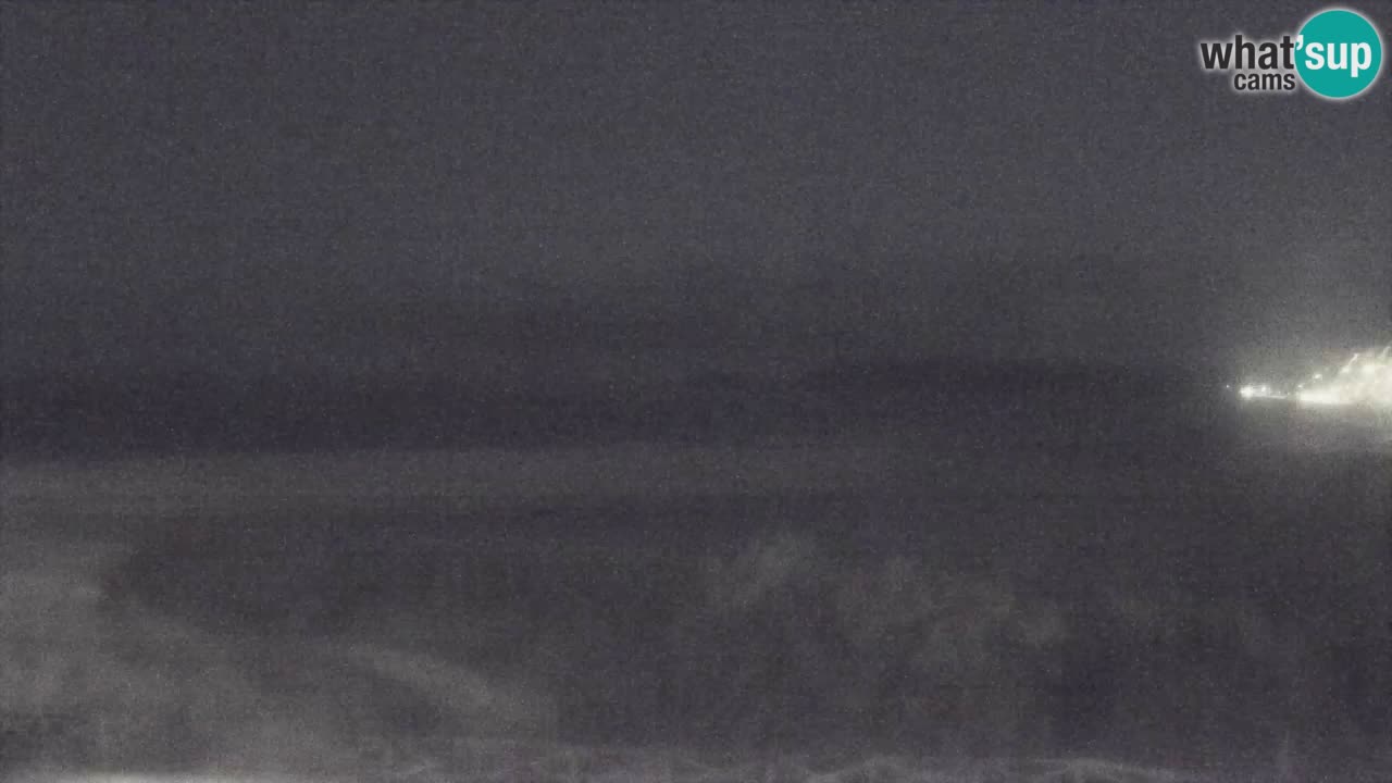 Webcam Torre dei Corsari – Vista live sulla spiaggia da Punta Usai