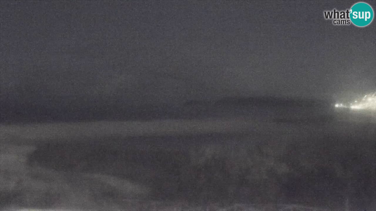 Spletna kamera Torre dei Corsari – Pogled v živo na plažo s Punta Usai