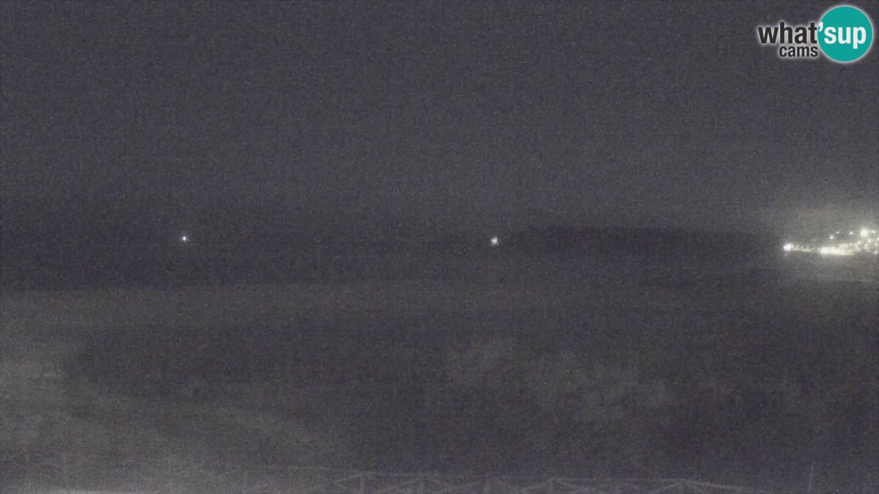 Webcam Torre dei Corsari – Vista live sulla spiaggia da Punta Usai