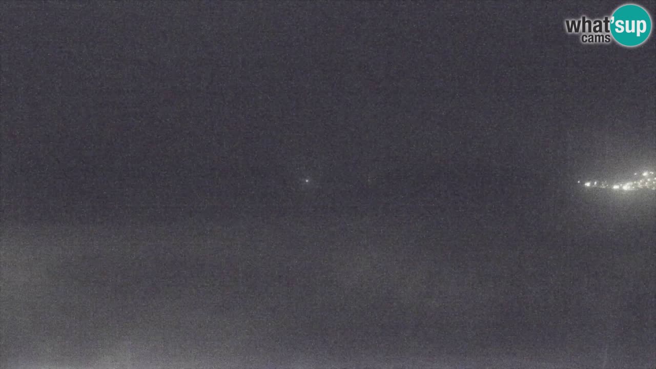 Webcam Torre dei Corsari – Vue en direct sur la plage depuis Punta Usai