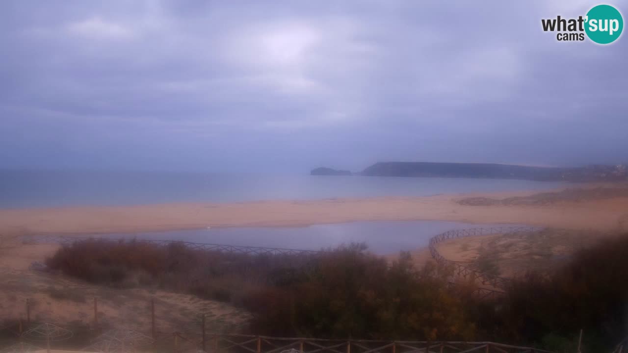 Spletna kamera Torre dei Corsari – Pogled v živo na plažo s Punta Usai