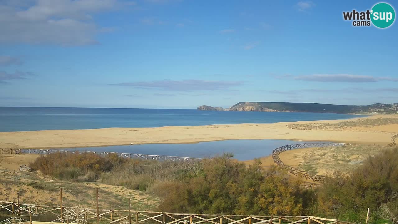 Spletna kamera Torre dei Corsari – Pogled v živo na plažo s Punta Usai