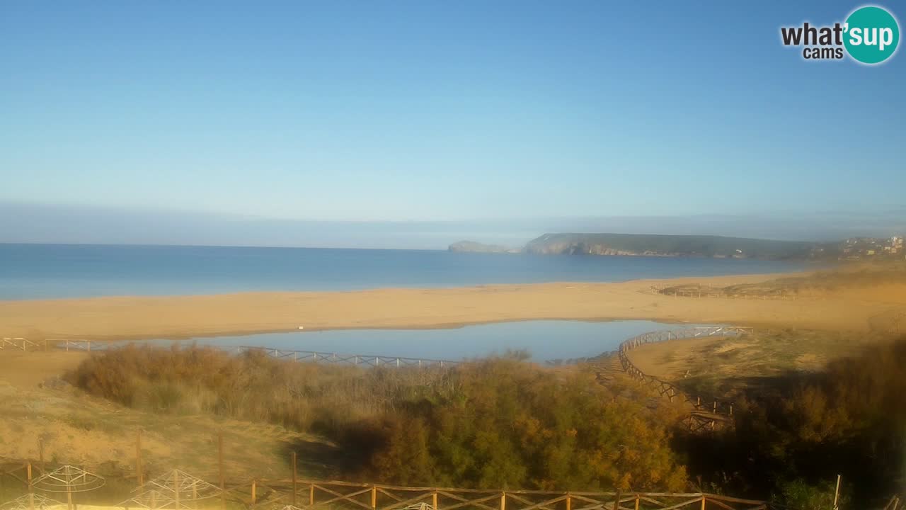 Web kamera Torre dei Corsari – Pogled uživo na plažu s Punta Usai