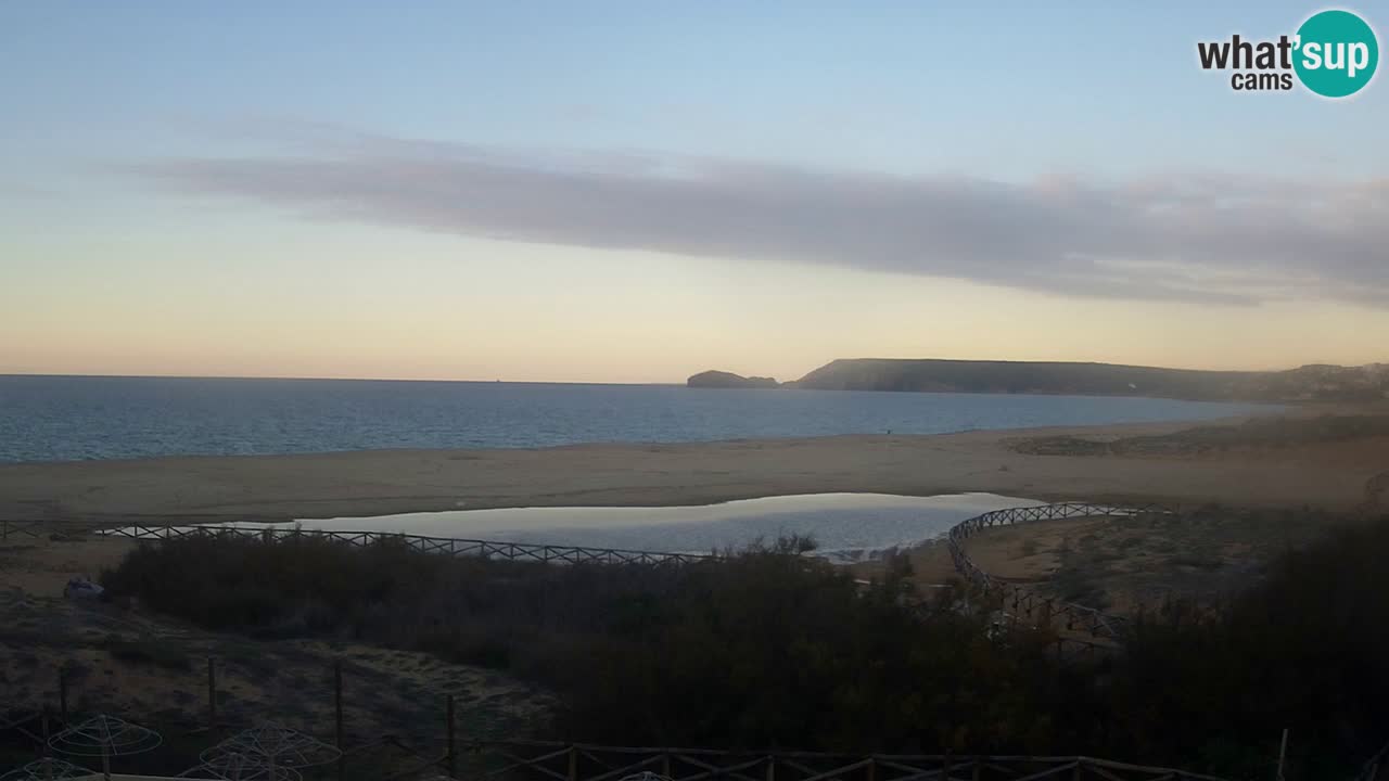 Webcam Torre dei Corsari – Vista live sulla spiaggia da Punta Usai