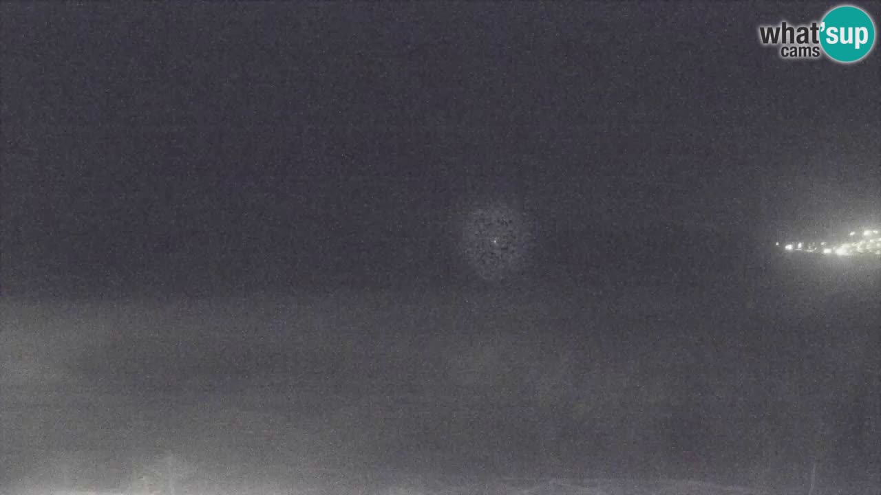 Web kamera Torre dei Corsari – Pogled uživo na plažu s Punta Usai