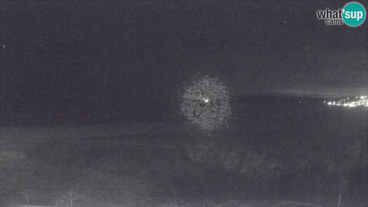 Spletna kamera Torre dei Corsari – Pogled v živo na plažo s Punta Usai